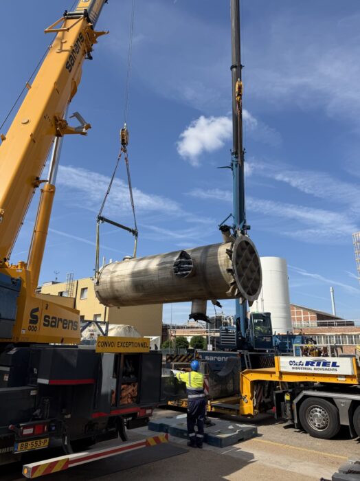 Hijs- en installatiewerken van de PS3-absorptietoren - Engineering Experts